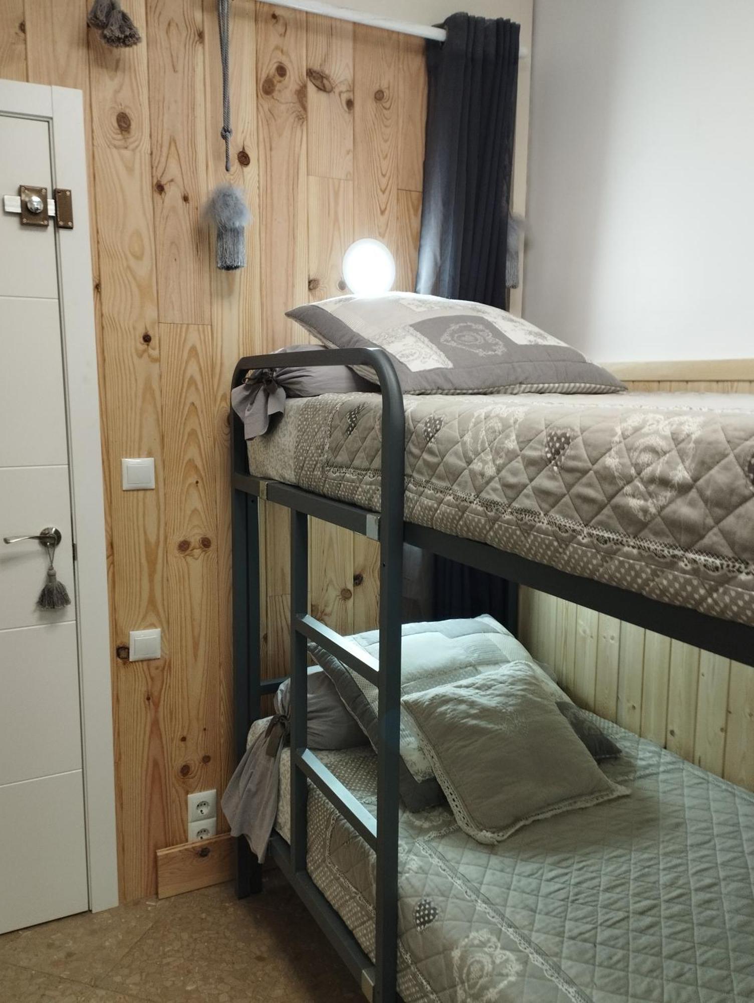 Chambres D'Hotes Chez Catherine A Reus Chambre De Paris Avec Salle De Bains Privee ภายนอก รูปภาพ
