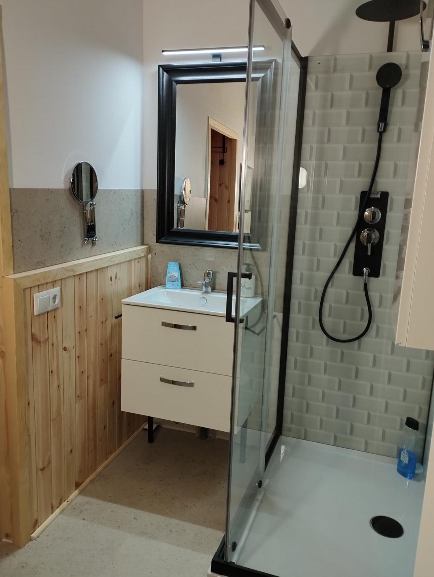 Chambres D'Hotes Chez Catherine A Reus Chambre De Paris Avec Salle De Bains Privee ภายนอก รูปภาพ